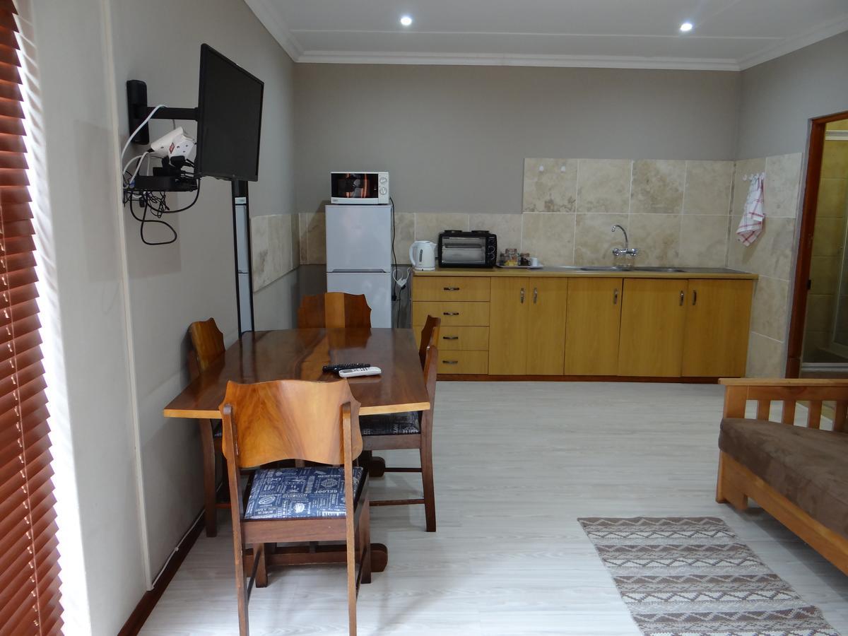 La Paix Guesthouse Beaufort West Exterior foto